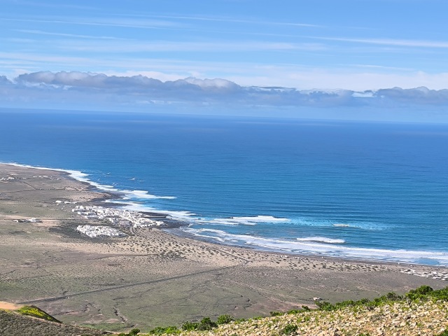 Caleta Famara vista desde el Risco de Lanzarote